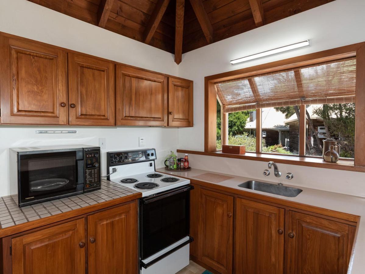 Te Maiki Escape - Russell Holiday Home Exterior foto